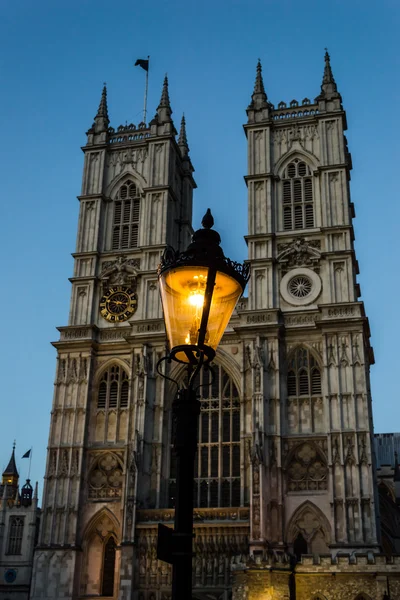 Lamp post with Westminster Abbey — Stock Photo, Image