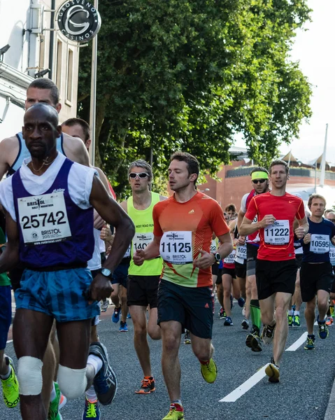 Bristol, England - 13 SEPTEMBER 2015 Bristol Halvmaraton 2015 - Stock-foto