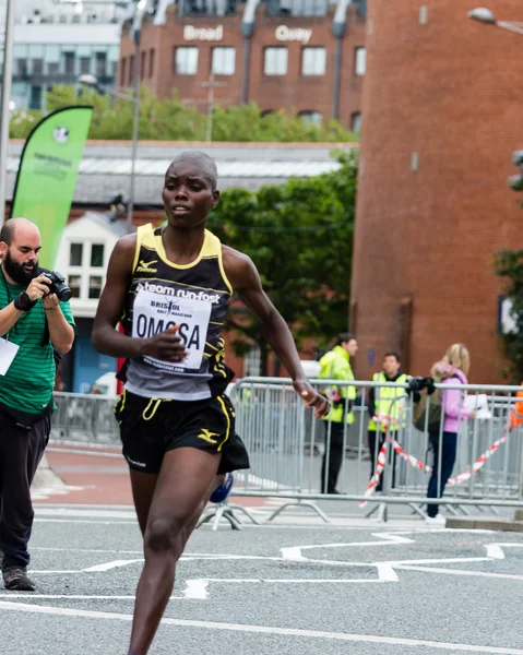 Bristol, Inglaterra - 13 DE SETEMBRO DE 2015 Meia Maratona de Bristol 2015 — Fotografia de Stock