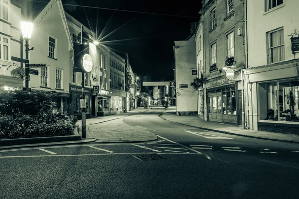 England, Wells - 20 Sep 2015: High Street av natten — Stockfoto