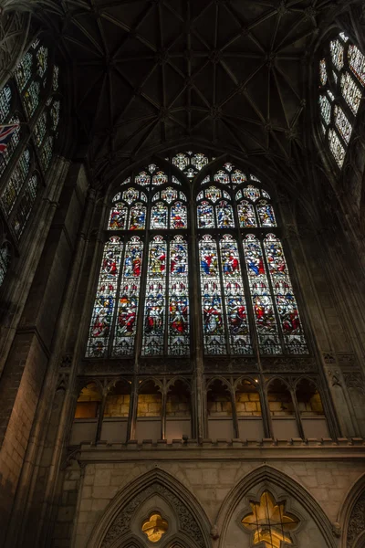 ENGLAND, GLOUCESTER - 22 SEP 2015: Gloucester Cathedral inside — Stok fotoğraf