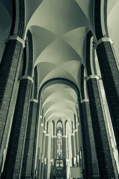 Βασιλική καθεδρικό ναό του St. James ο Απόστολος, Szczecin - Nave — Φωτογραφία Αρχείου