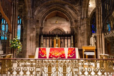 Manchester Cathedral sunak B