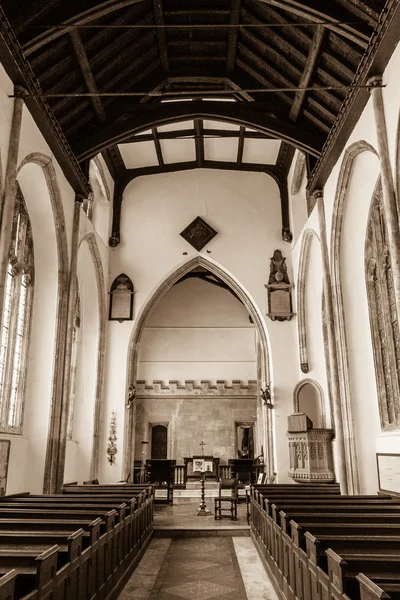 Iglesia de San Juan Bautista - Nave y altar — Foto de Stock