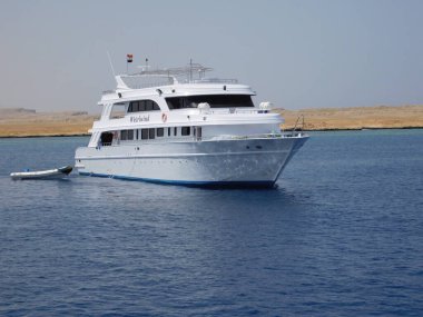 Yatlar Kızıl Deniz Koyu 'nda misafirleri bekliyor.