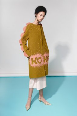 Esmer kadın moda portre
