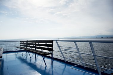 Bir feribot tekne ahşap Bank