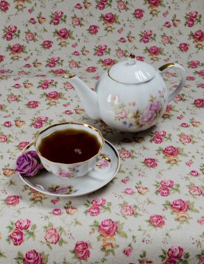 Kil çaydanlık ve sürahi