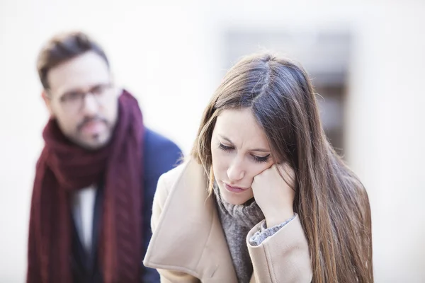 Young couple with relationship difficulties — Stock Photo, Image