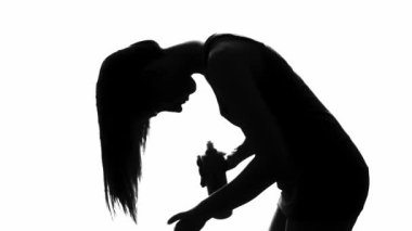 kadın püskürtme saç spreyi