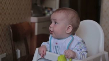 Bebek bakıcılığı ve evde yemek