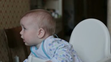 Bebek bakıcılığı ve evde yemek