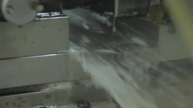 Değirmen makinesini soğutma sistemi - görünümü kapat