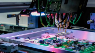 Fabrikada uçan sonda testi - yazdırılmış devre kartlarının kalite testi