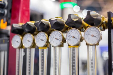 Enjeksiyon makinesinin soğutma sistemi için flowmetre, rotametre - akış düzenleyici