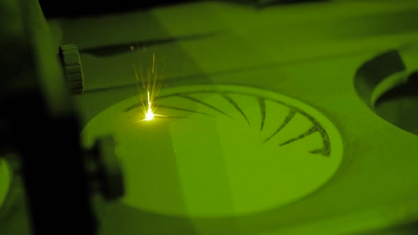 Selektivní laserové tavení: aditivní výroba kovových 3D tiskáren — Stock video