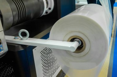 Otomatik plastik torba yapma makinesi - geri dönüşüm sergisinde silindir taşı