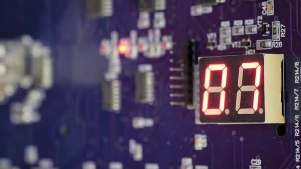 Printed circuit board - pcb voor lift met display module op lift tentoonstelling — Stockvideo