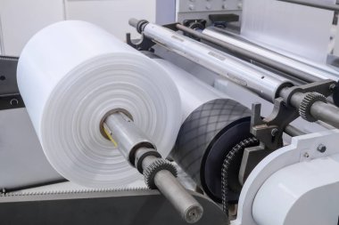 Otomatik plastik torba yapma makinesi - geri dönüşüm sergisinde silindir taşı