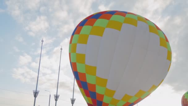 Colorful envelope of the hot air balloon during inflation stage - slow motion — 비디오