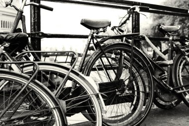 Sokağa park Bisiklet