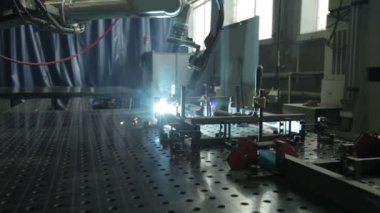 Slayt soldan sağa robotlar iş kaynak