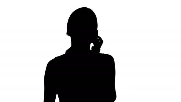 Silhouette donna felice telefono parlando — Video Stock