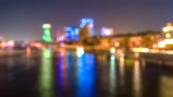 Frankfurt cityscape river view at crepúsculo time, borrado Foto b — Fotografia de Stock Grátis