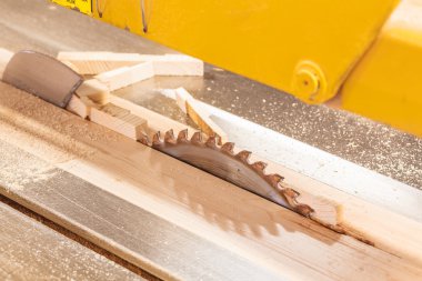 ahşap marangozluk gördüm