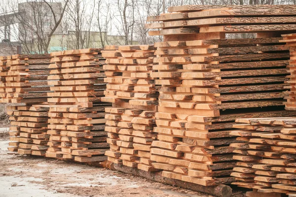 Tablones de madera de fábrica — Foto de Stock