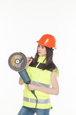 Kadın, beyaz arka plan üzerinde açı değirmeni