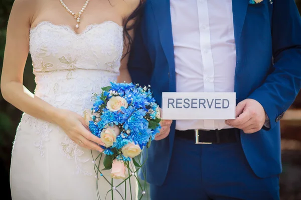 Reserverade tecken, bokning. På bord — Stockfoto