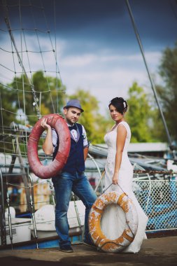 Lifebuoy, düğün