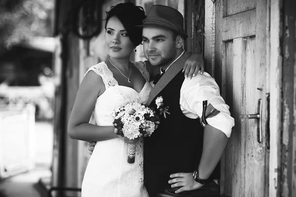 Zwarte en witte bruiloft — Stockfoto