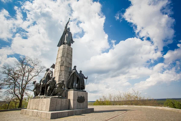 ボフダン フメリニツキーの記念碑 — ストック写真