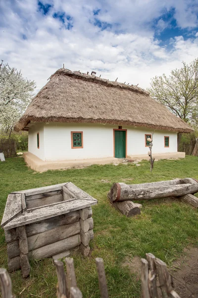 Vecchia casa ucraina — Foto Stock