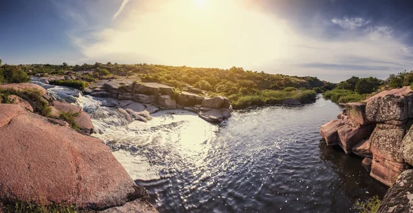 Salida del sol, cascada — Foto de Stock