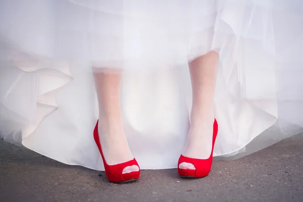 Sapatos de casamento vermelho — Fotografia de Stock