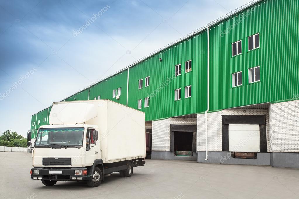 truck dock warehouse
