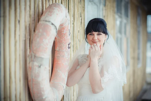 Sweet bride — Stock Photo, Image
