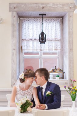 damat ve gelin Café