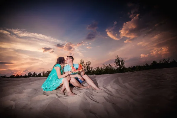 Un paio di spiagge. anguria — Foto Stock