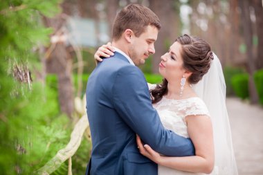 Güzel gelin ve damat