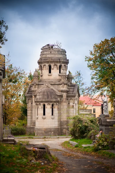 eski mezarlık chapel