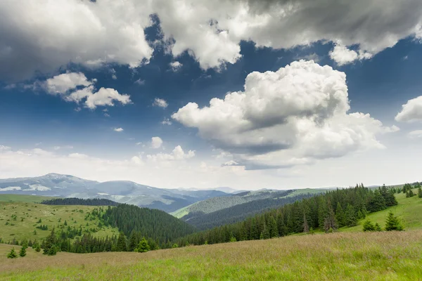 Ukrainian mountains — Stock Photo, Image