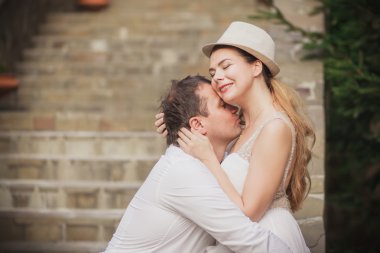 Gelin ve damat eğleniyor