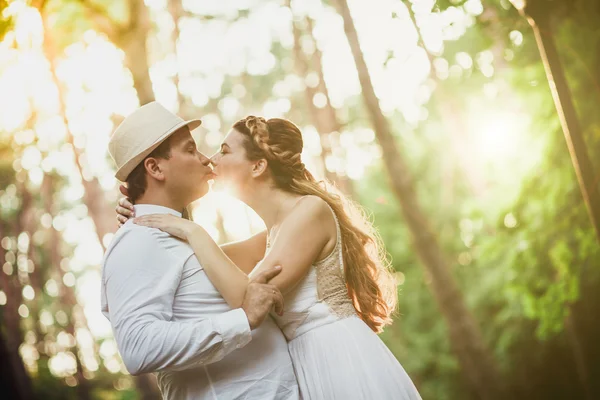 Stylish bride and groom — Stock Photo, Image