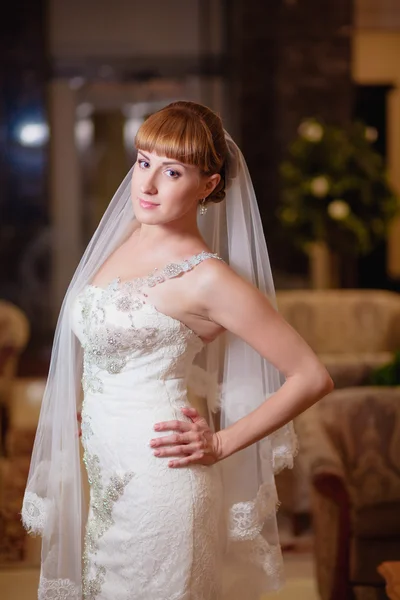 Stylový nevěsty a ženicha — Stock fotografie