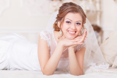 Güzel gelin düğün makyaj