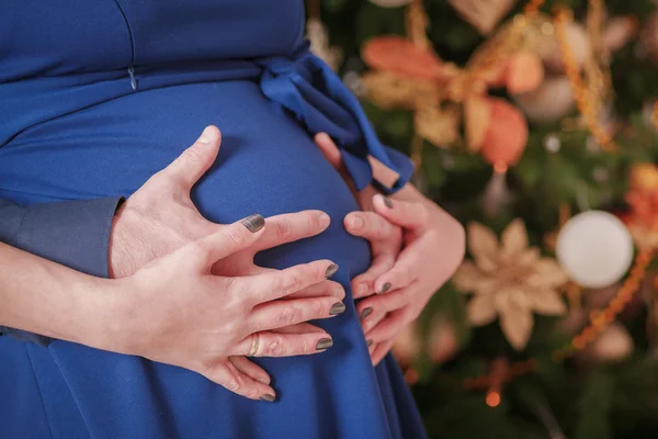 Embarazo Año Nuevo hombre mujer —  Fotos de Stock